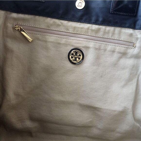 Tory Burch Ella Black Tote - Picture 11 of 14